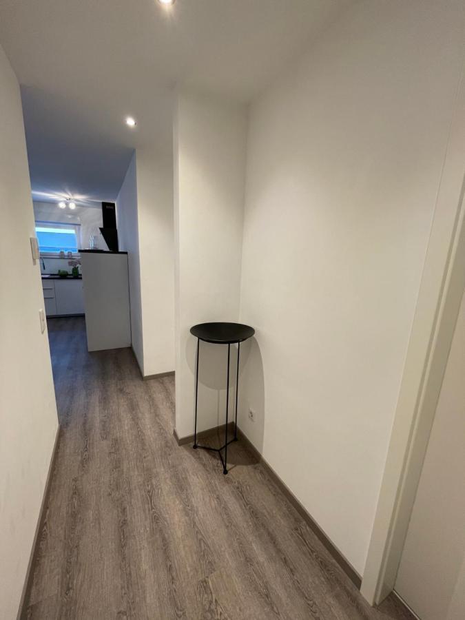 Exklusive Wohnung Zentral Mit Grossem Balkon Лосгайм Екстер'єр фото
